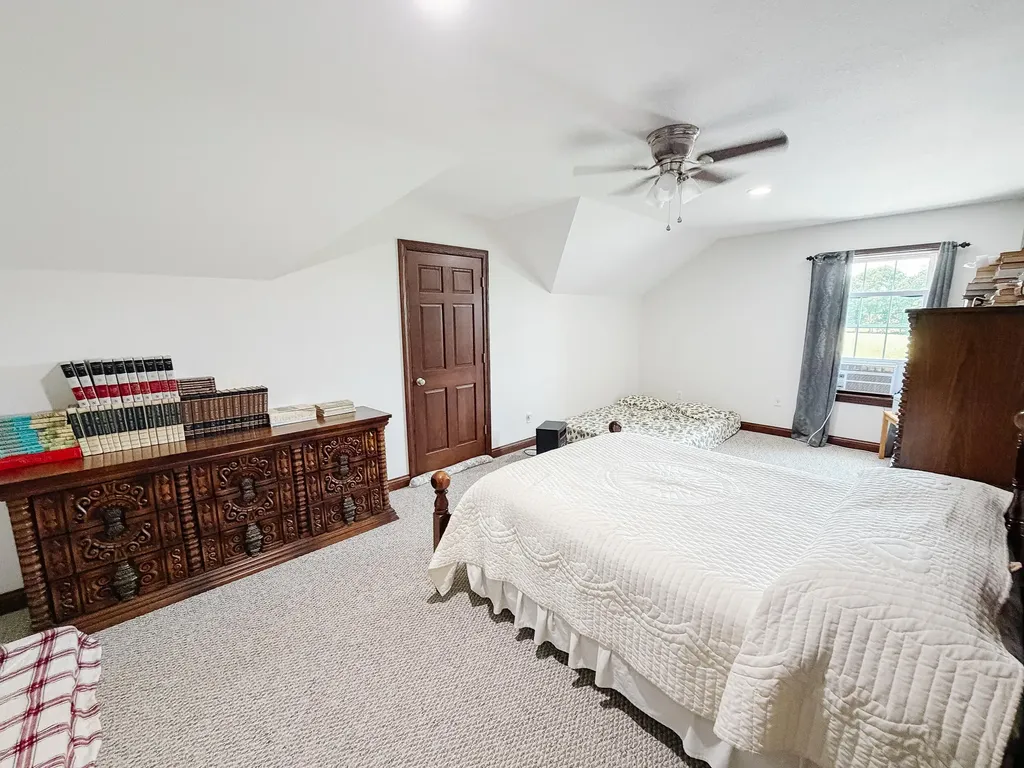 976 Bugs Branch Road Marion KY 42064