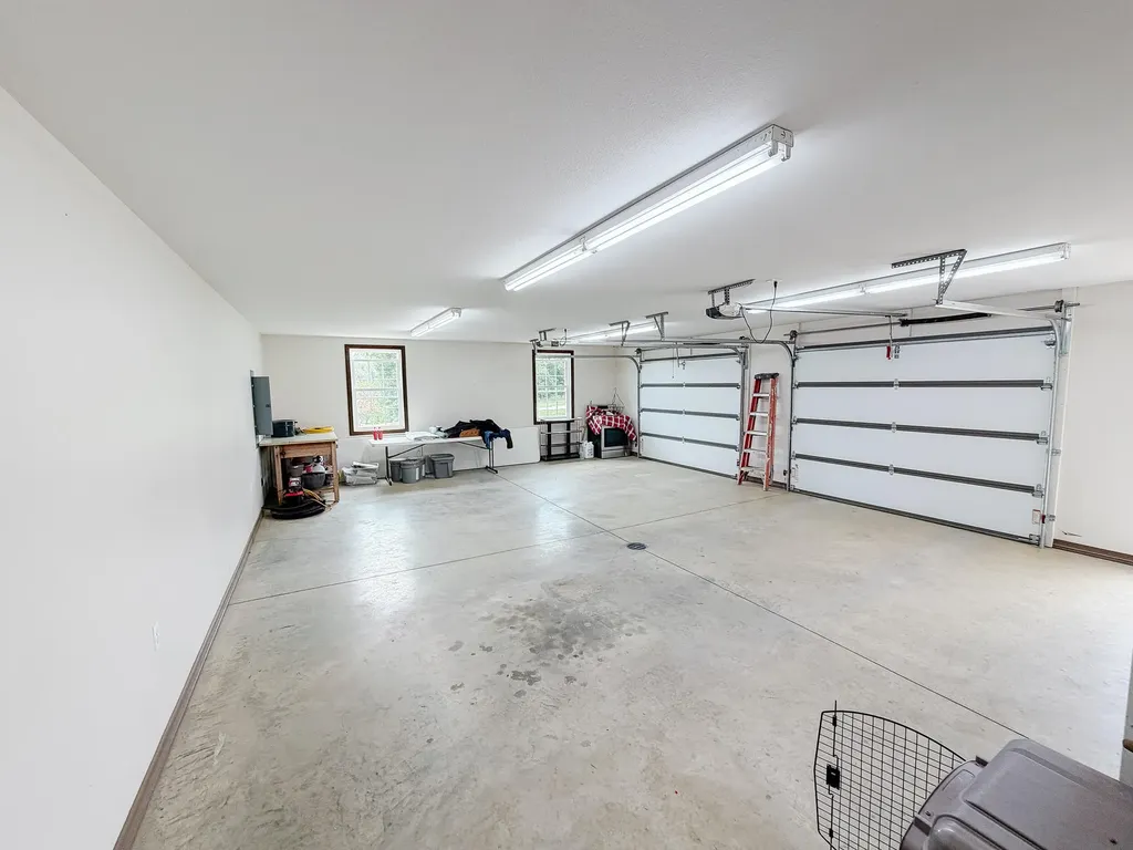 976 Bugs Branch Road Marion KY 42064