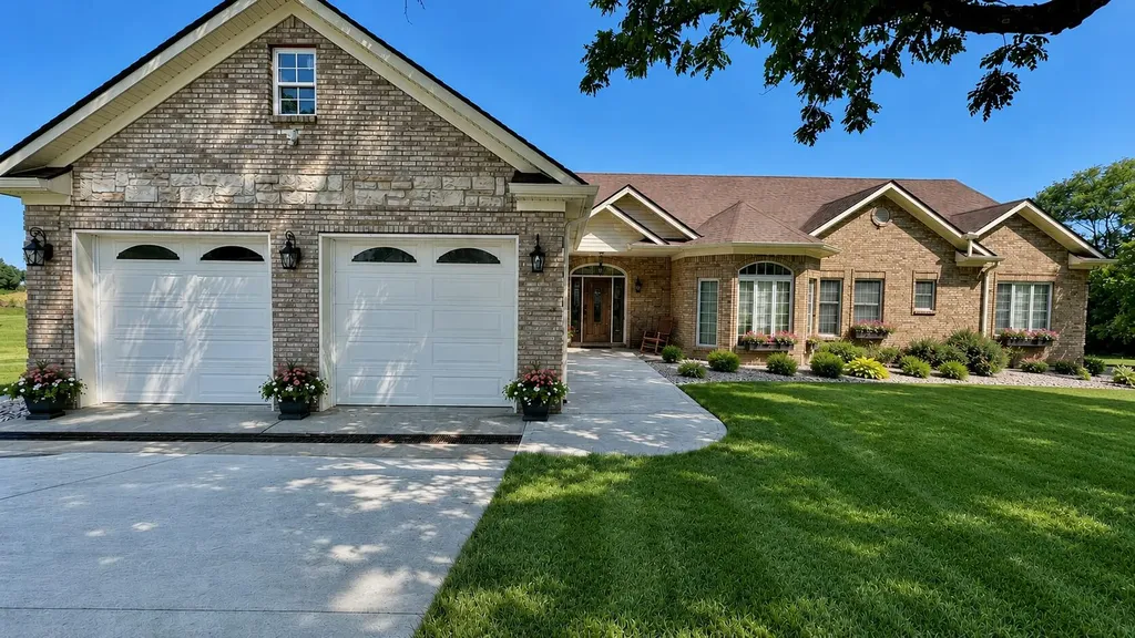 205 Woodside Way Lancaster KY 40444