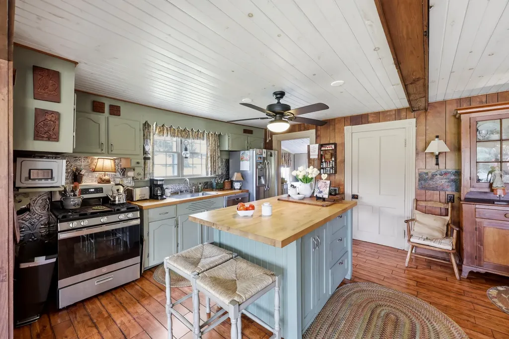 1566 Old Danville Road Lancaster KY 40444
