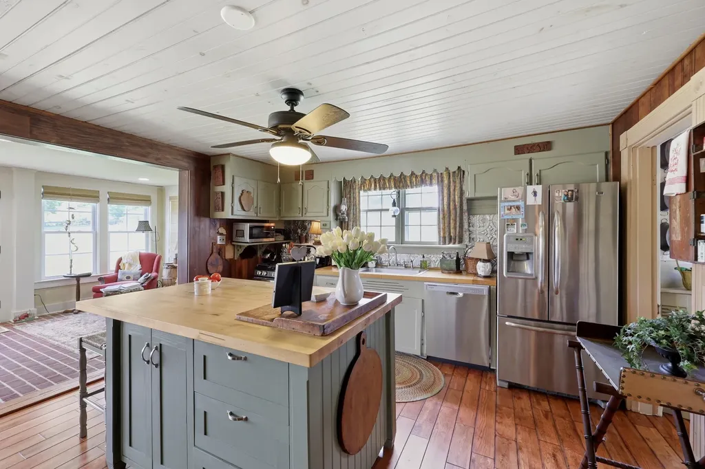 1566 Old Danville Road Lancaster KY 40444