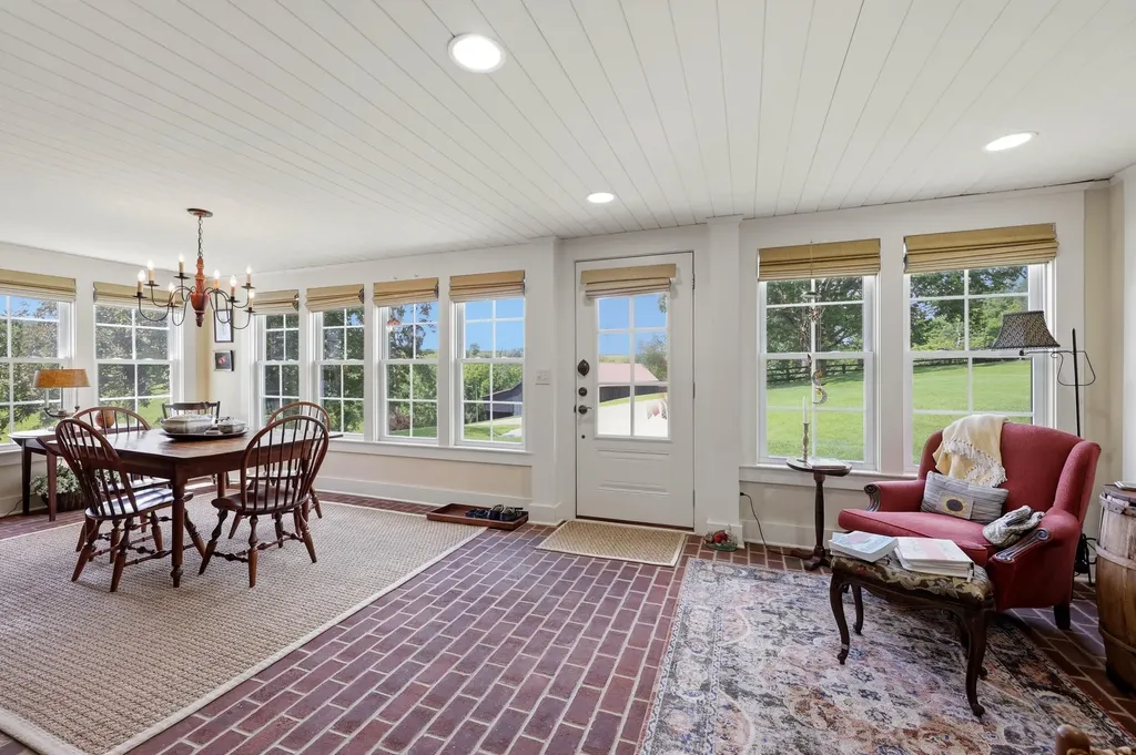 1566 Old Danville Road Lancaster KY 40444