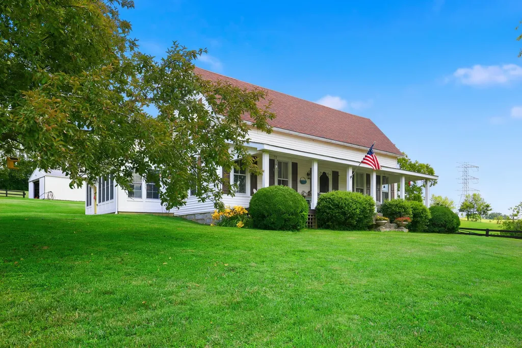 1566 Old Danville Road Lancaster KY 40444