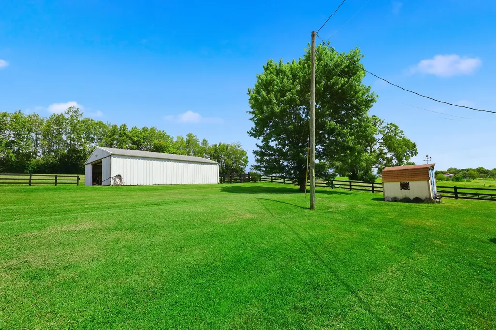 1566 Old Danville Road Lancaster KY 40444