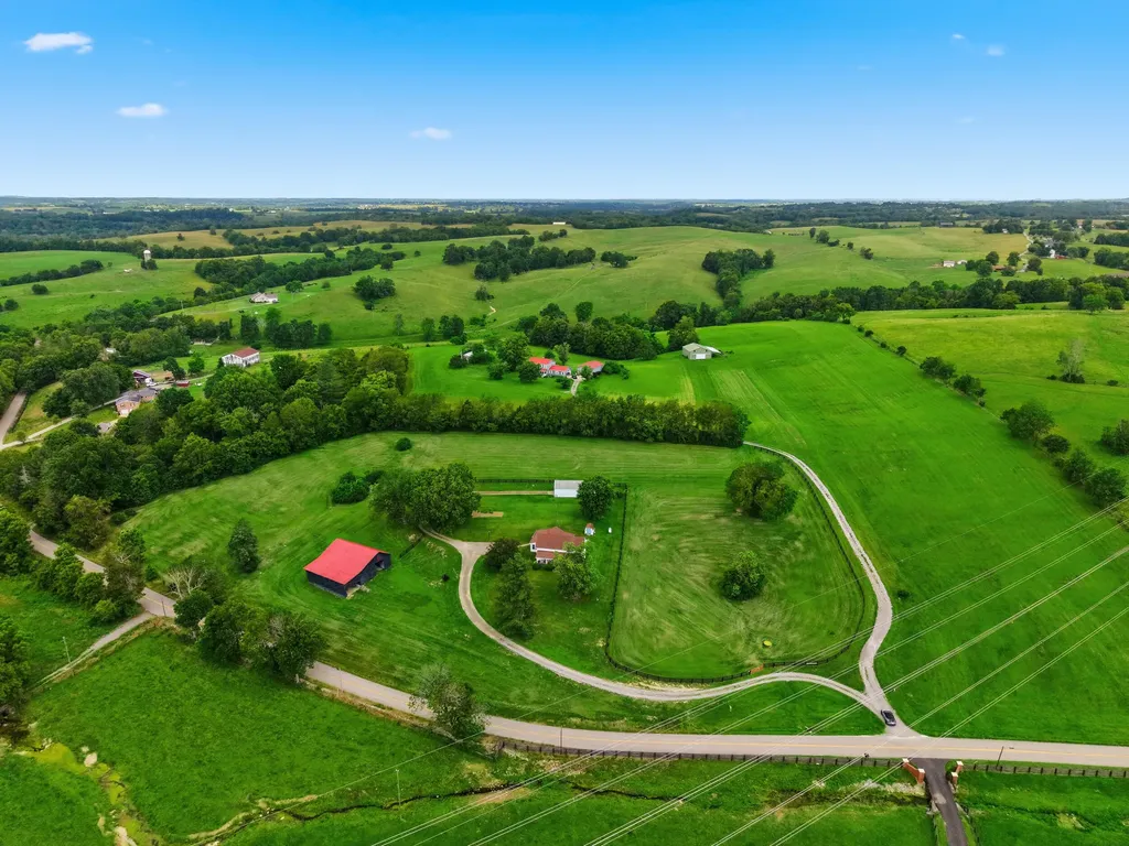 1566 Old Danville Road Lancaster KY 40444