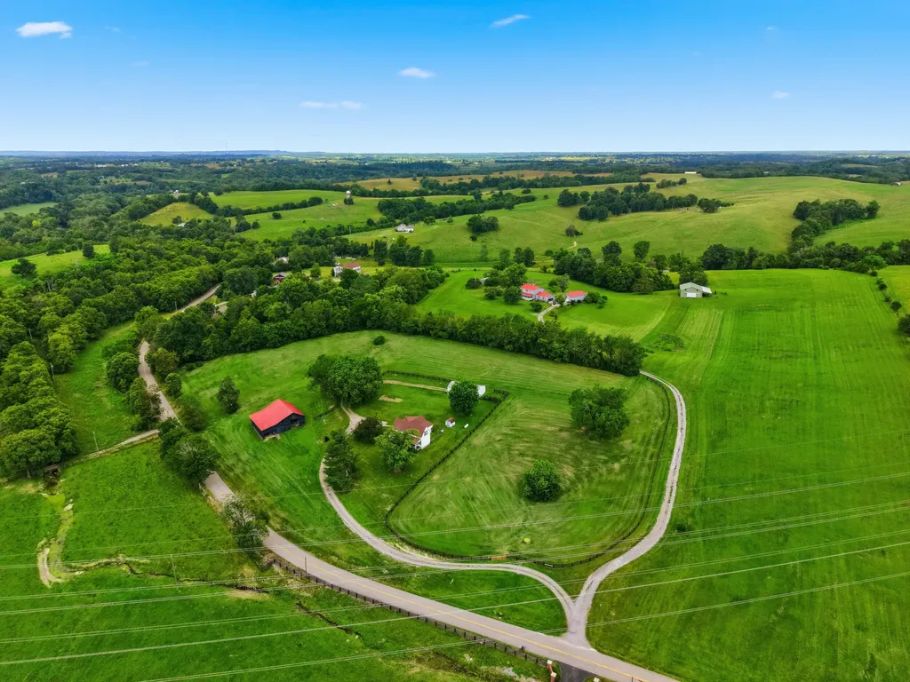 1566 Old Danville Road Lancaster KY 40444