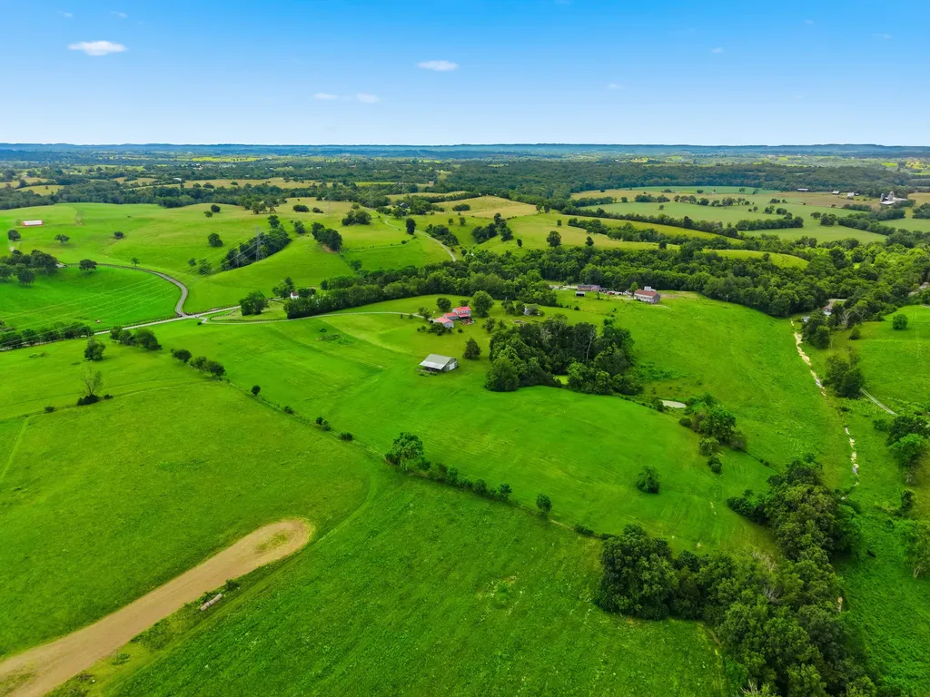 1566 Old Danville Road Lancaster KY 40444