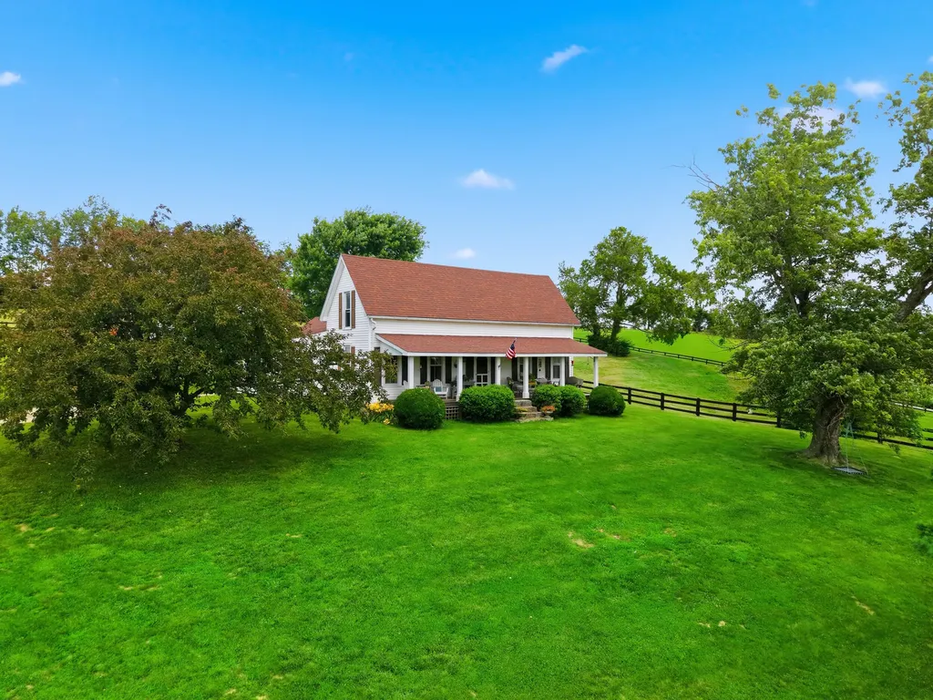 1566 Old Danville Road Lancaster KY 40444