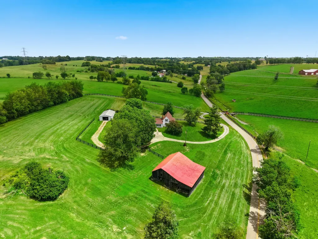 1566 Old Danville Road Lancaster KY 40444