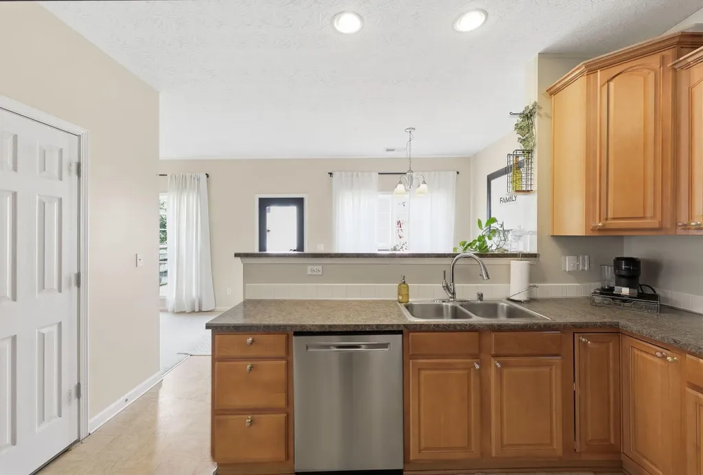 3025 Drexel Pass Lexington KY 40509