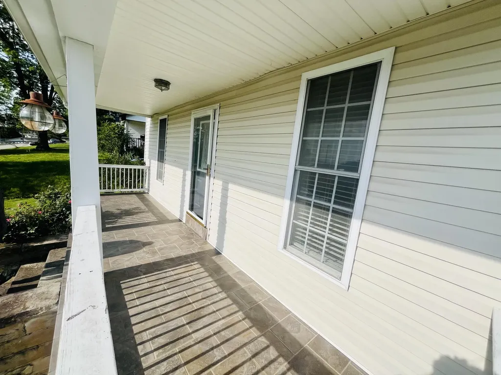 104 N Mcwhorter Street London KY 40741