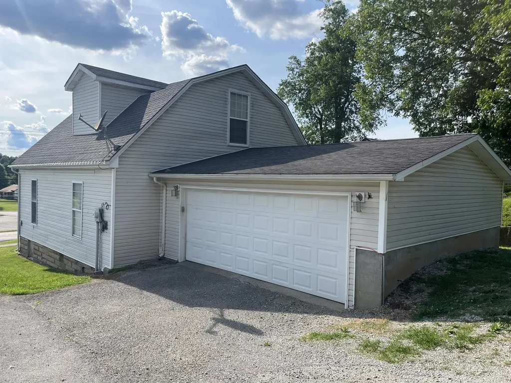 104 N Mcwhorter Street London KY 40741