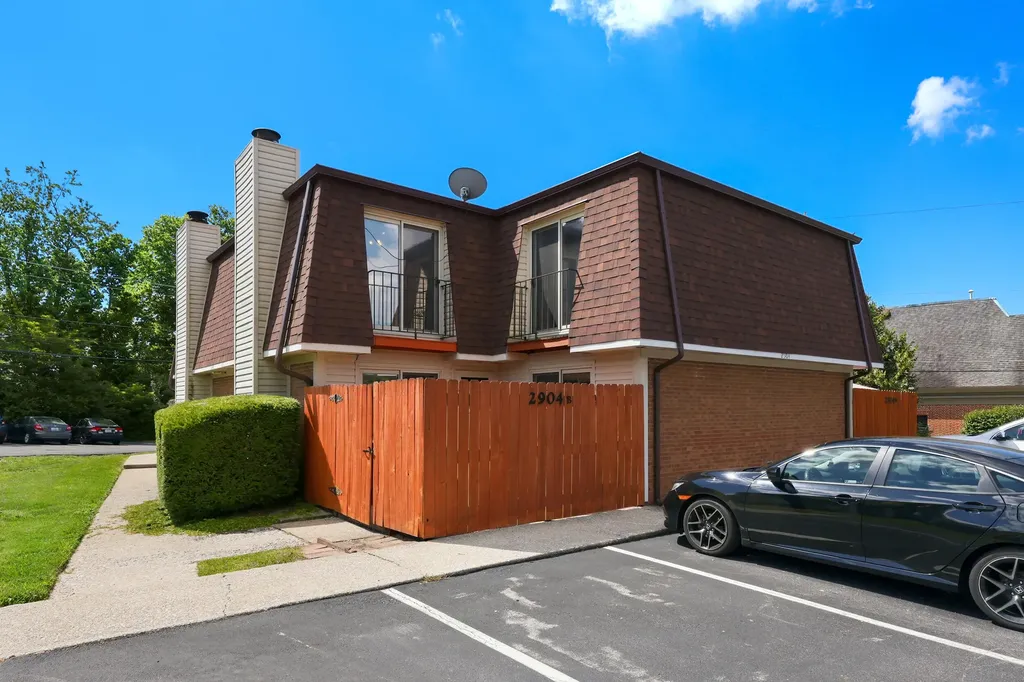 2904 Affirmed Court Lexington KY 40509