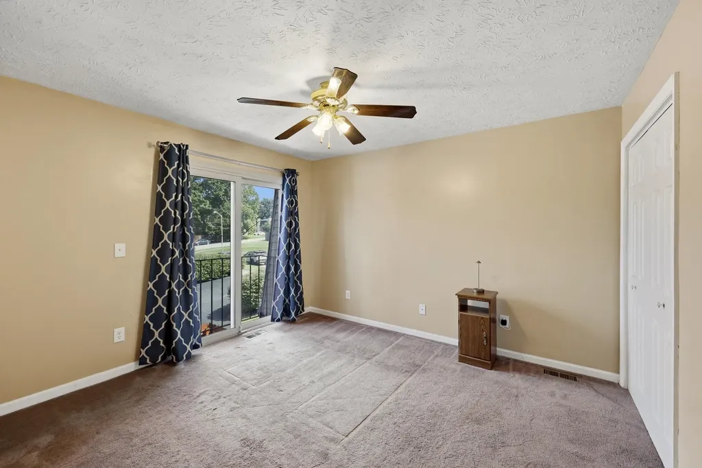 2904 Affirmed Court Lexington KY 40509