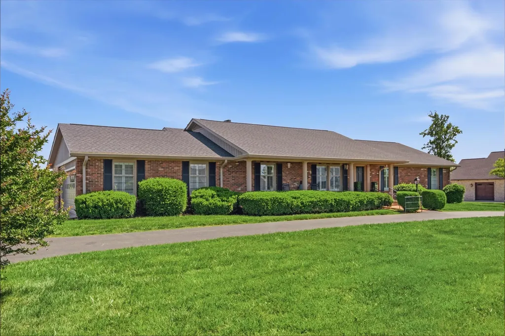 205 Holly Lane Princeton KY 42445