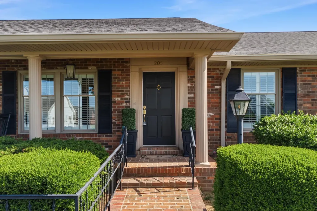 205 Holly Lane Princeton KY 42445