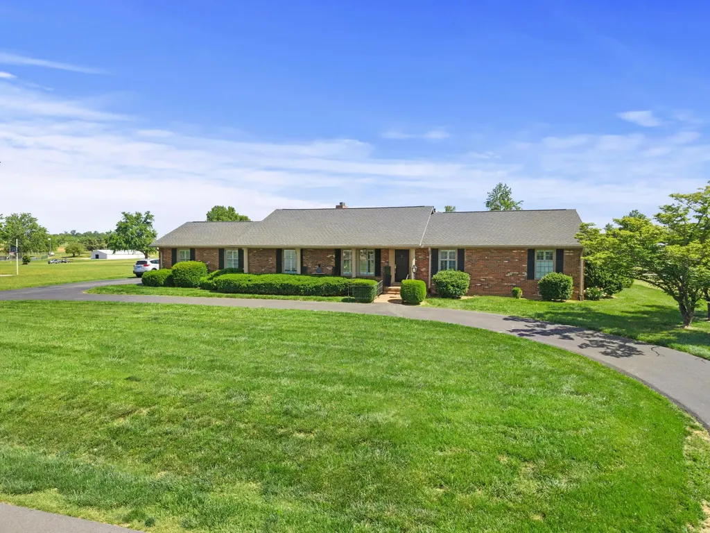 205 Holly Lane Princeton KY 42445