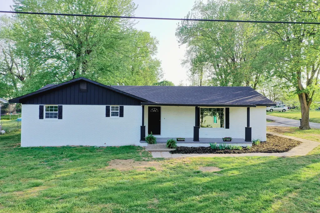 411 Bell Street Princeton KY 42445