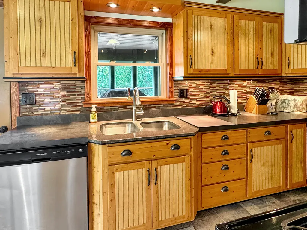 126 Cranfield Lane New Concord KY 42076