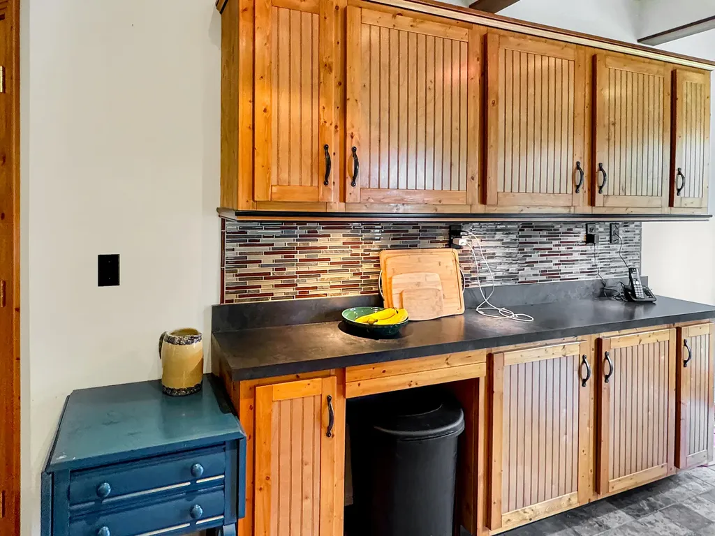 126 Cranfield Lane New Concord KY 42076
