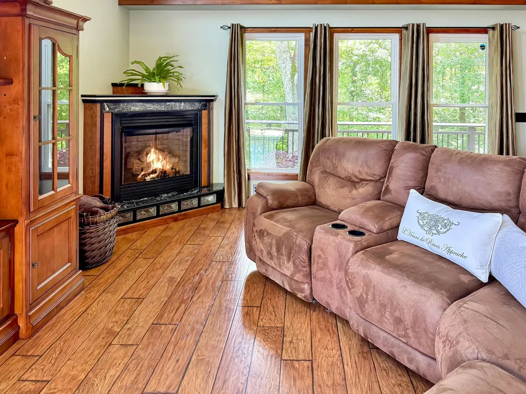 126 Cranfield Lane New Concord KY 42076