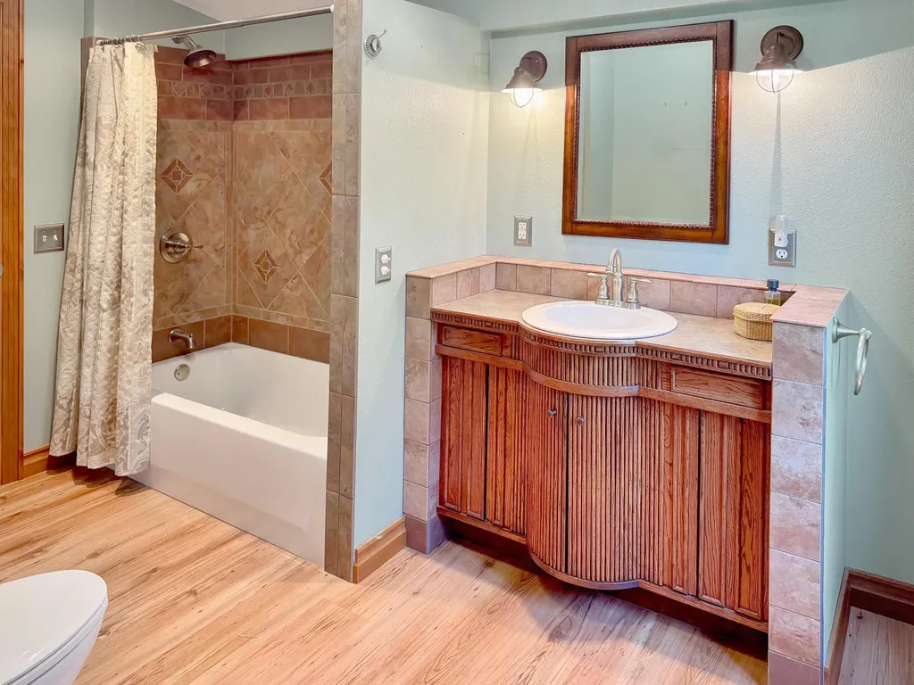 126 Cranfield Lane New Concord KY 42076