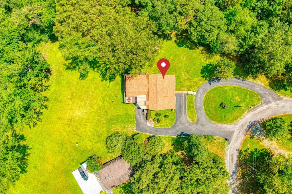 126 Cranfield Lane New Concord KY 42076