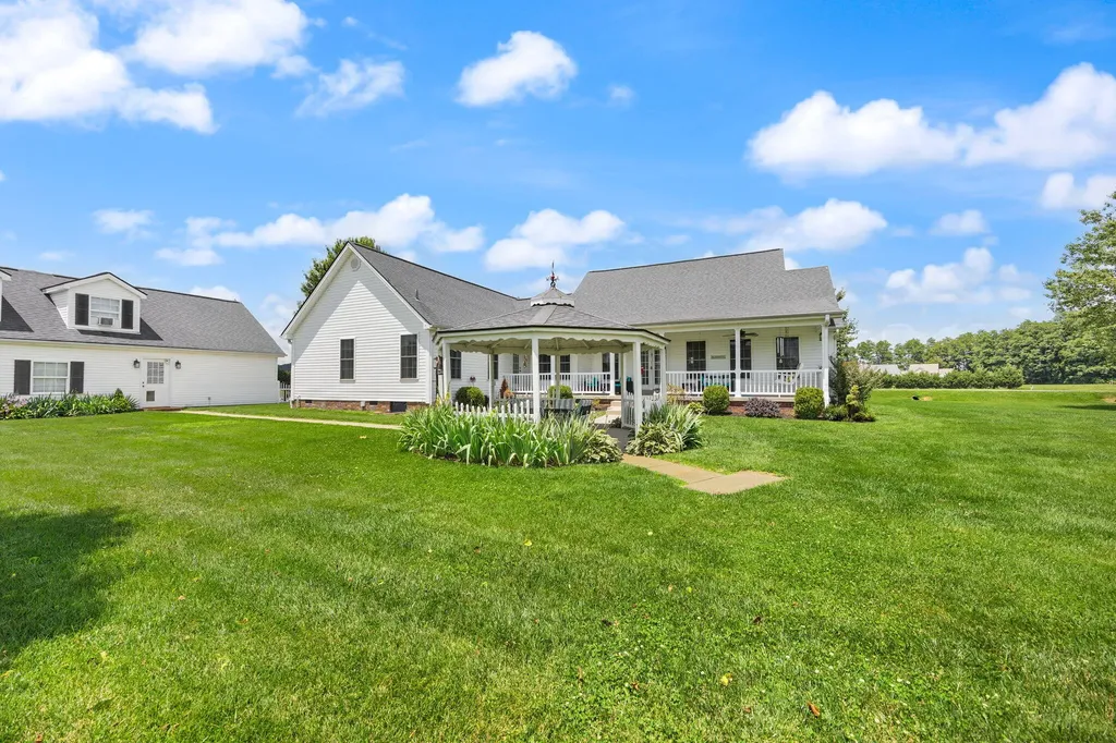 101 Ash Road Hustonville KY 40437