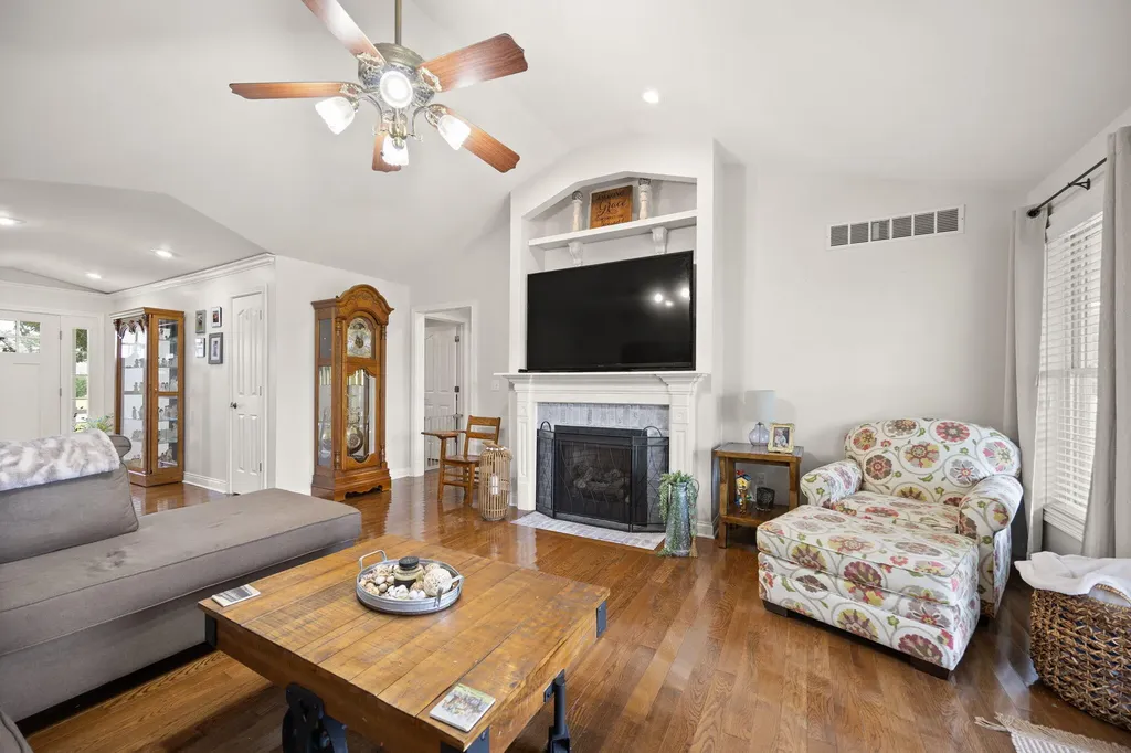 101 Ash Road Hustonville KY 40437
