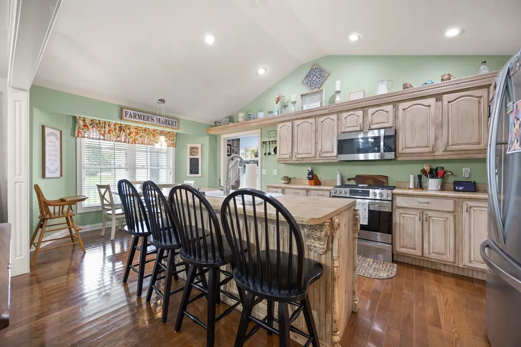 101 Ash Road Hustonville KY 40437
