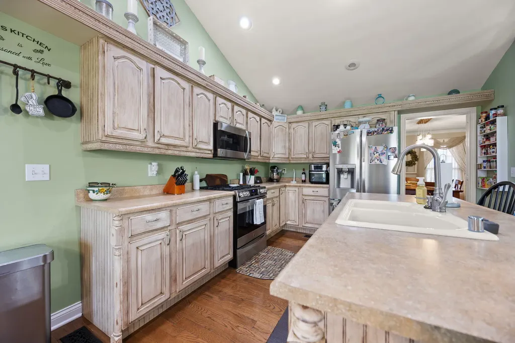 101 Ash Road Hustonville KY 40437