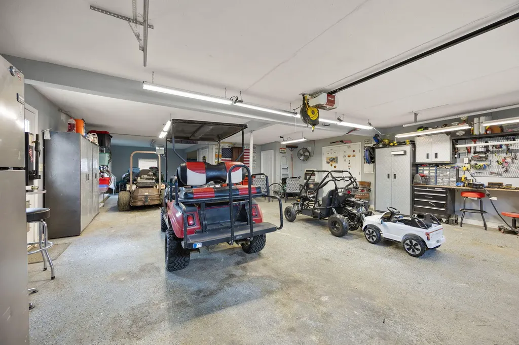 101 Ash Road Hustonville KY 40437
