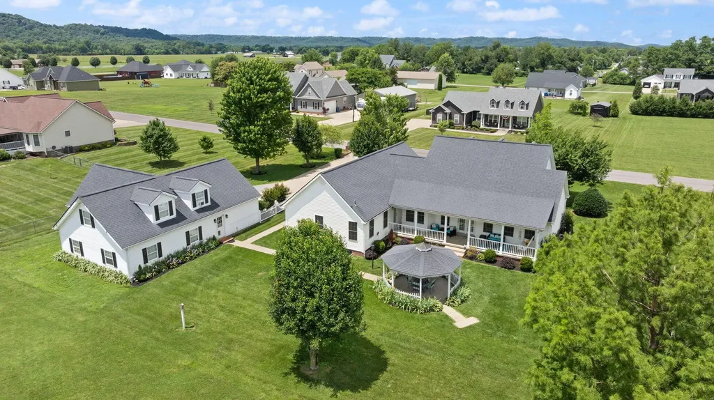 101 Ash Road Hustonville KY 40437