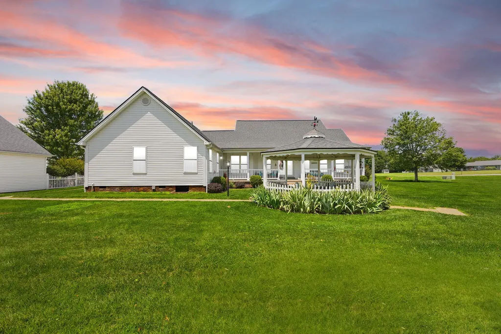 101 Ash Road Hustonville KY 40437