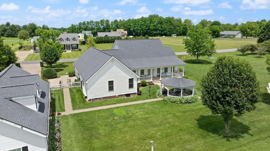 101 Ash Road Hustonville KY 40437