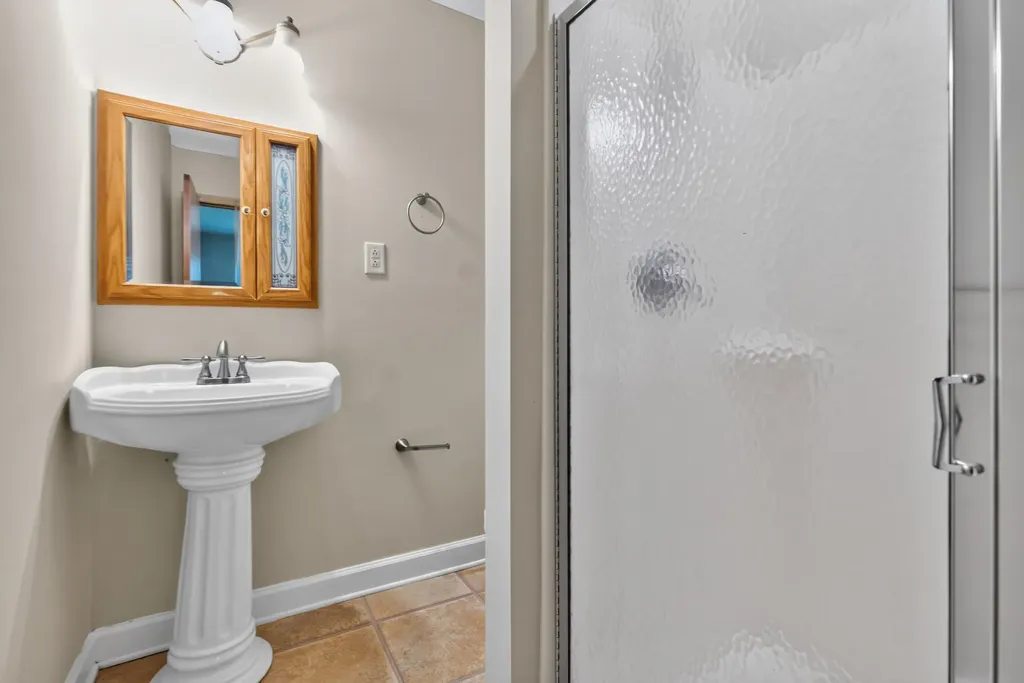 541 Grantchester Street Lexington KY 40505