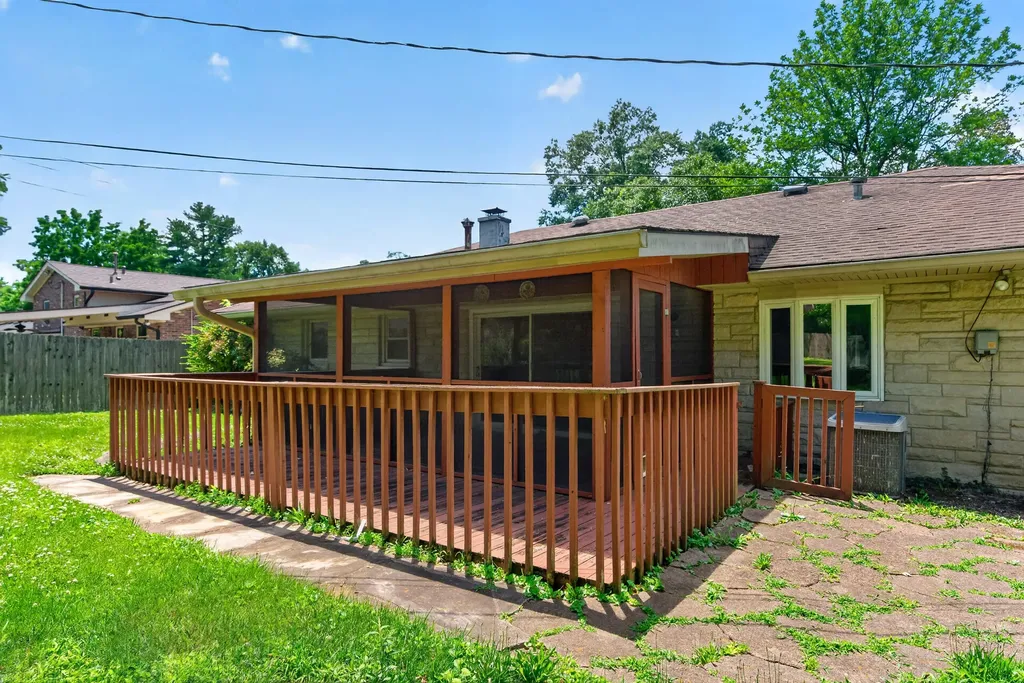 541 Grantchester Street Lexington KY 40505