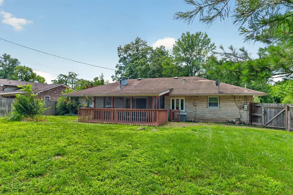 541 Grantchester Street Lexington KY 40505