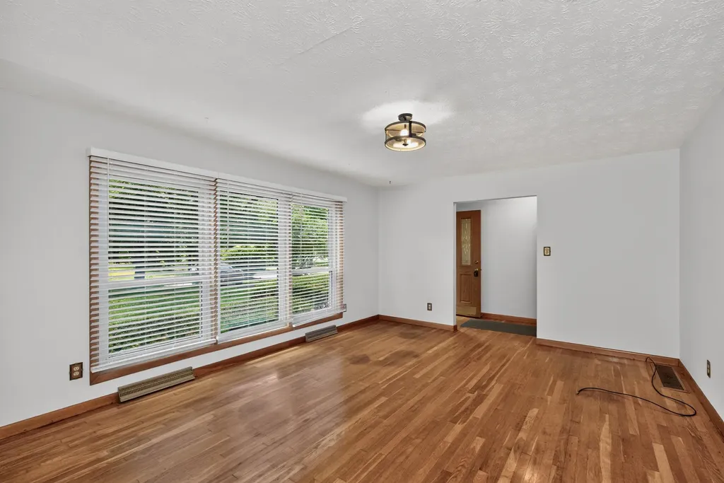 541 Grantchester Street Lexington KY 40505