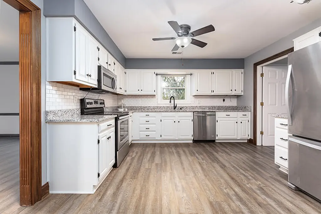 923 Meadow Lane Harrodsburg KY 40330