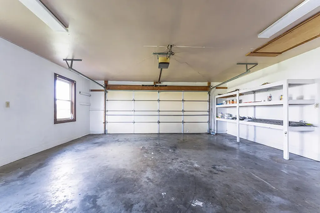 923 Meadow Lane Harrodsburg KY 40330