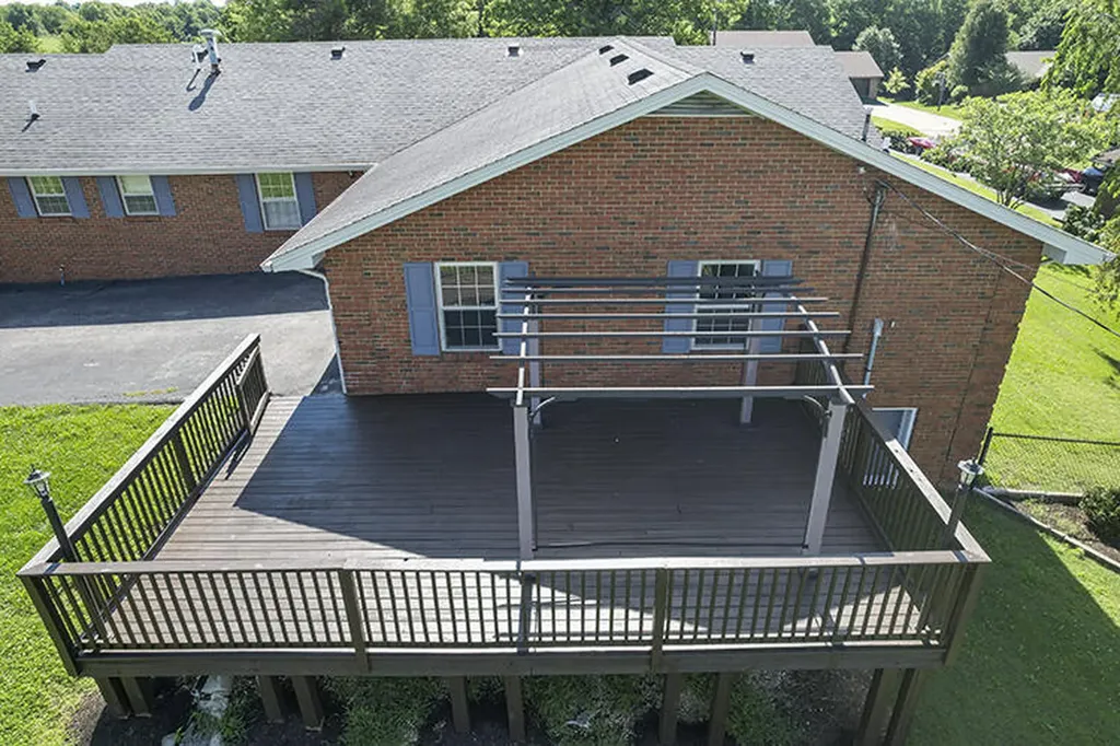 923 Meadow Lane Harrodsburg KY 40330