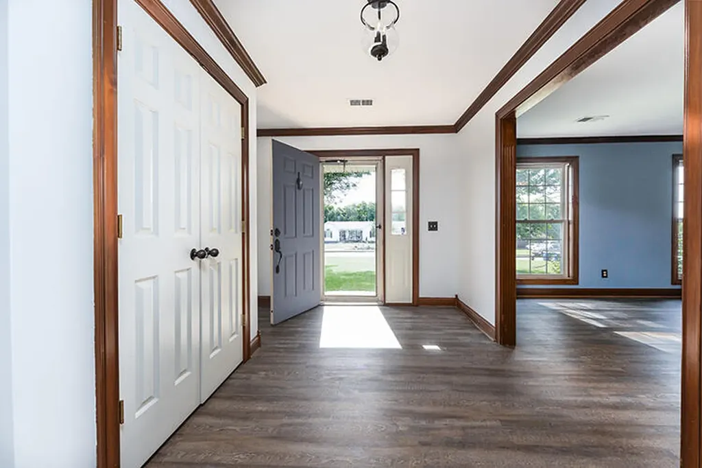 923 Meadow Lane Harrodsburg KY 40330