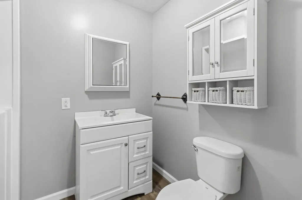 3572 Echo Valley Road Lily KY 40740