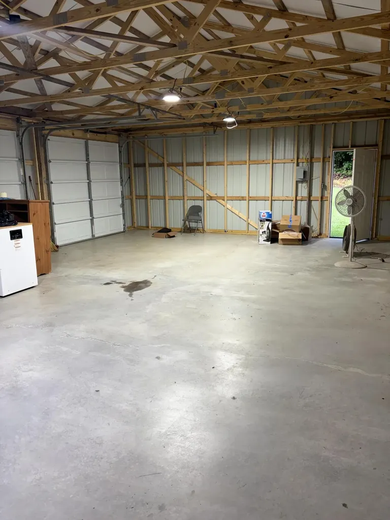 3572 Echo Valley Road Lily KY 40740