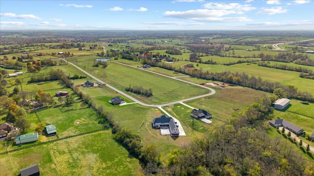 179 Maple Lawn Circle Nicholasville KY 40356