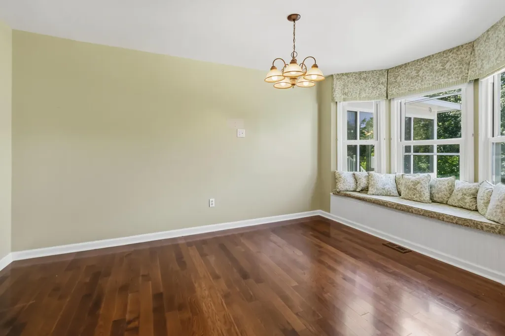 130 Kay Avenue Lancaster KY 40444