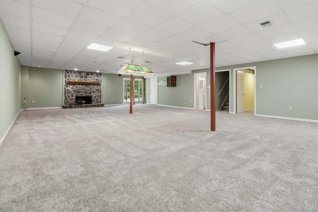 130 Kay Avenue Lancaster KY 40444