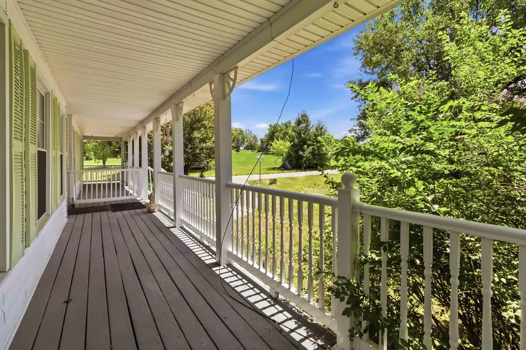 130 Kay Avenue Lancaster KY 40444