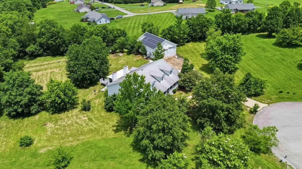 130 Kay Avenue Lancaster KY 40444